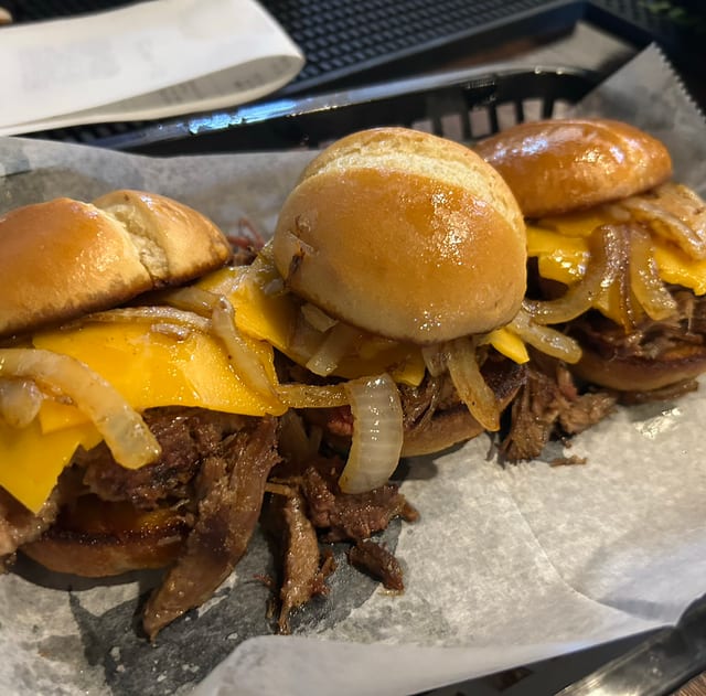 Beef Brisket Sliders (3) (NO SIDE).